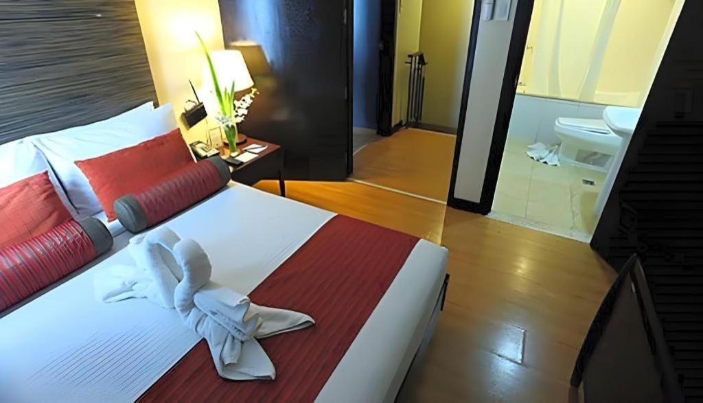 Lancaster Hotel Manila Mandaluyong Εξωτερικό φωτογραφία