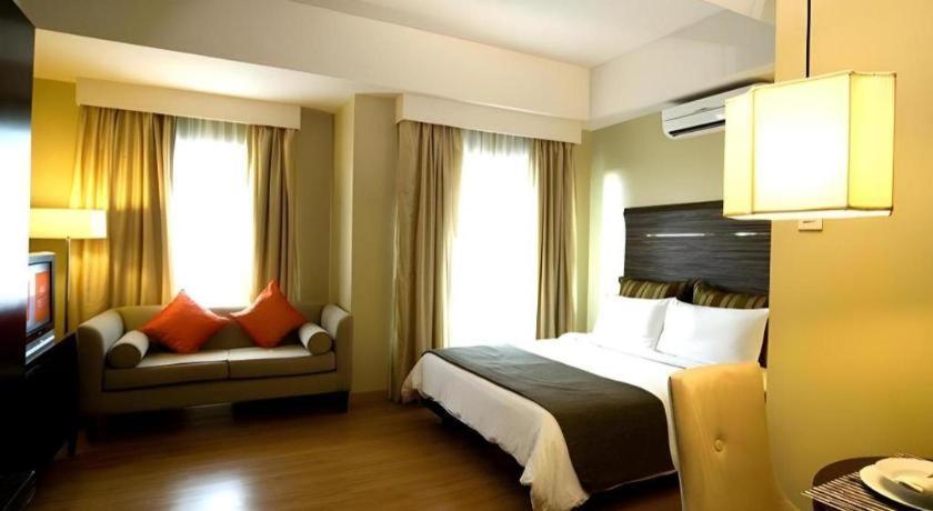 Lancaster Hotel Manila Mandaluyong Εξωτερικό φωτογραφία