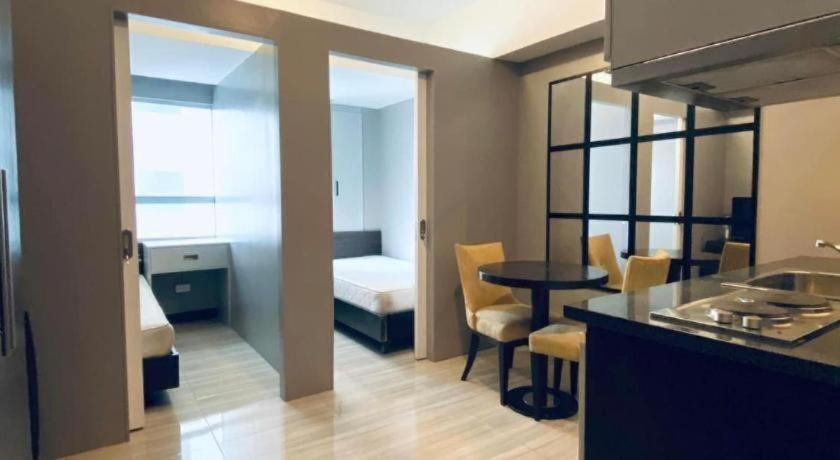 Lancaster Hotel Manila Mandaluyong Εξωτερικό φωτογραφία