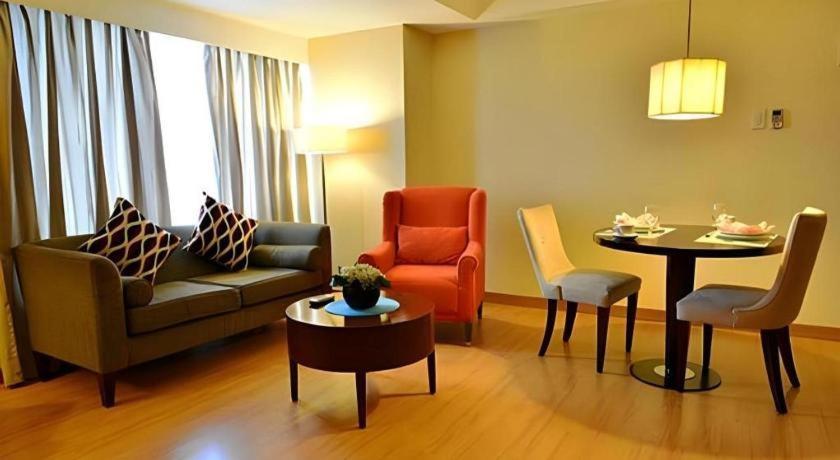Lancaster Hotel Manila Mandaluyong Εξωτερικό φωτογραφία