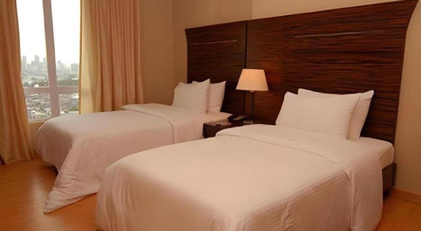 Lancaster Hotel Manila Mandaluyong Εξωτερικό φωτογραφία